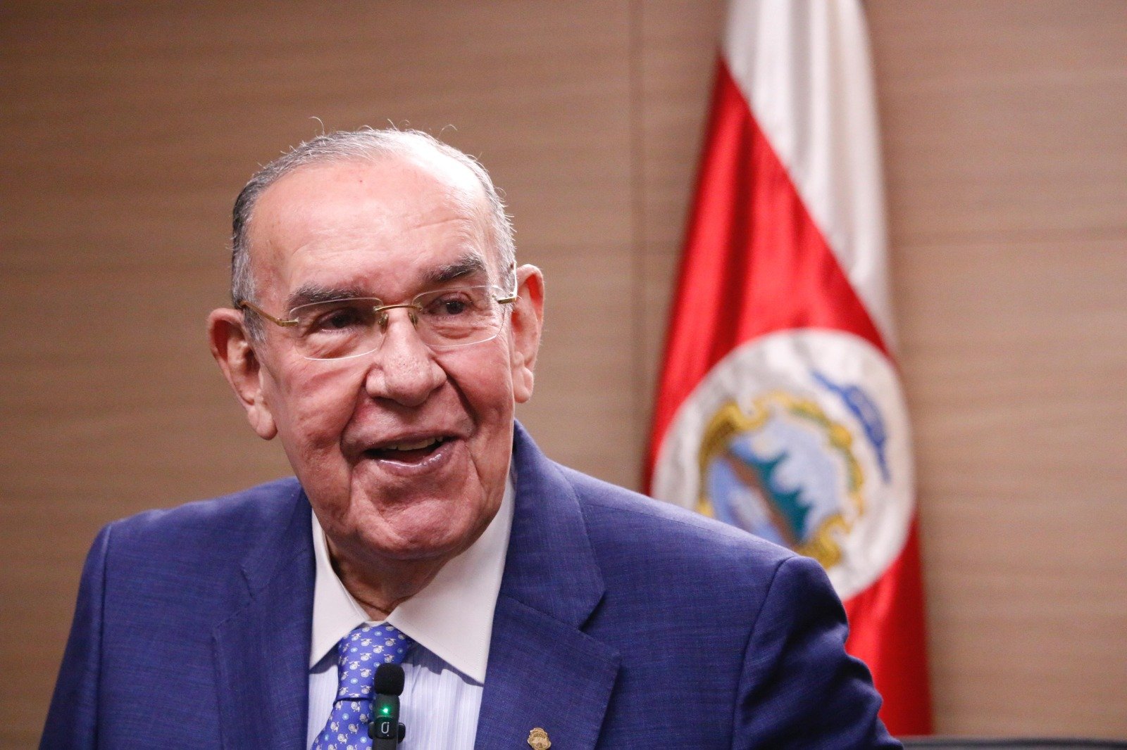 Arias se muestra contento con los avances en el trabajo de fracciones durante esta tercera legislatura.