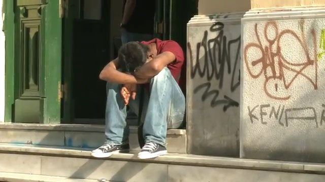 Alertas universitarias de profesionales en trabajo social sobre la deterioración de las condiciones laborales y el incremento del desempleo.