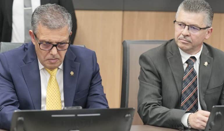 Las alternativas aceptan textos que permiten a los empleados elegir definir si la empresa puede alojar de 4 a 3 días o no

 – La nación