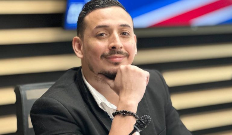 Ariel Robles afirma que hay una “posibilidad concreta” de postularse como candidato a la presidencia.