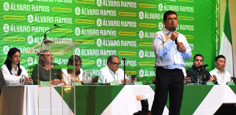 El candidato Álvaro Ramos se muestra reacio a acelerar la presentación de un proyecto de conferencia 4×3: “¿Por qué es tan urgente hacerlo ahora?”
