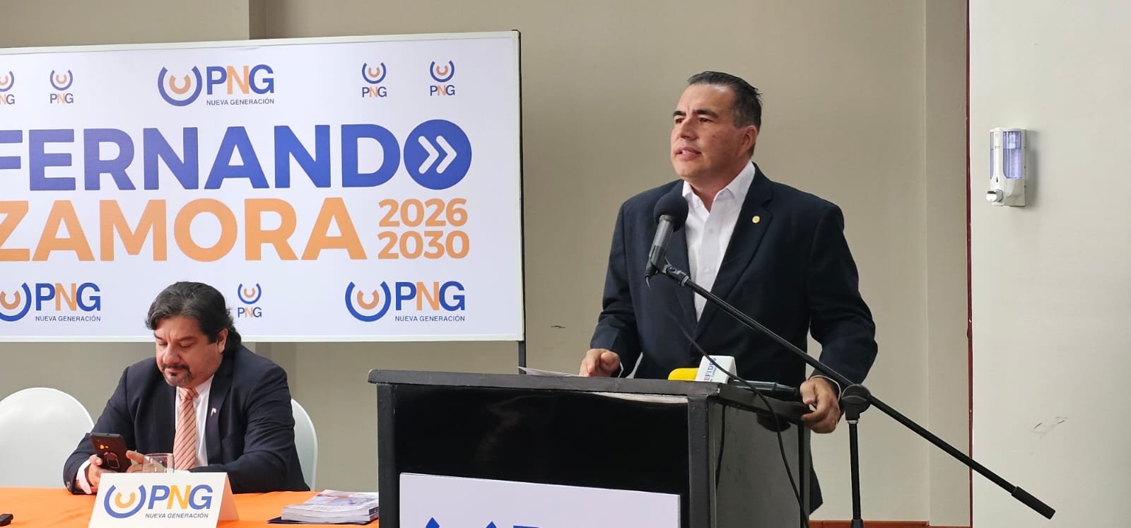 Fernando Zamora promete hacer de Costa Rica una habilidad agrícola

 – La nación