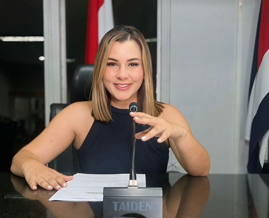 El alcalde de San Ramón niega la imagen falsa y confirma su dedicación a la gente soberana

 – La nación