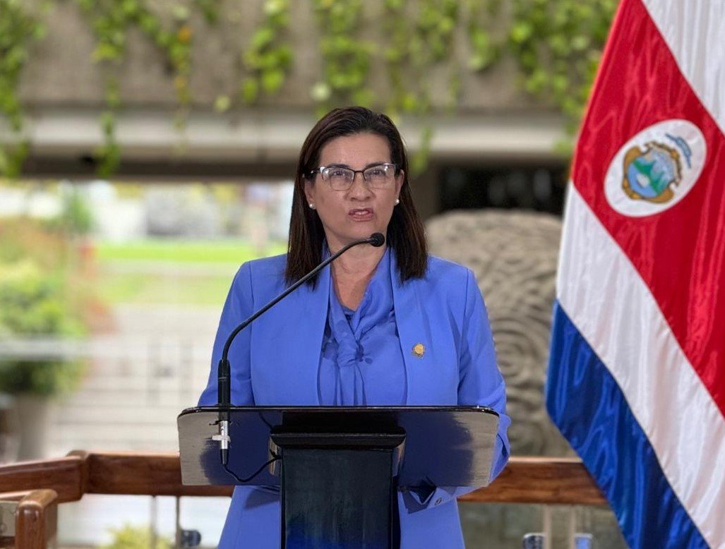 El gobierno de Chaves presentará un plan para abordar el problema del fondo de pensiones del poder judicial.