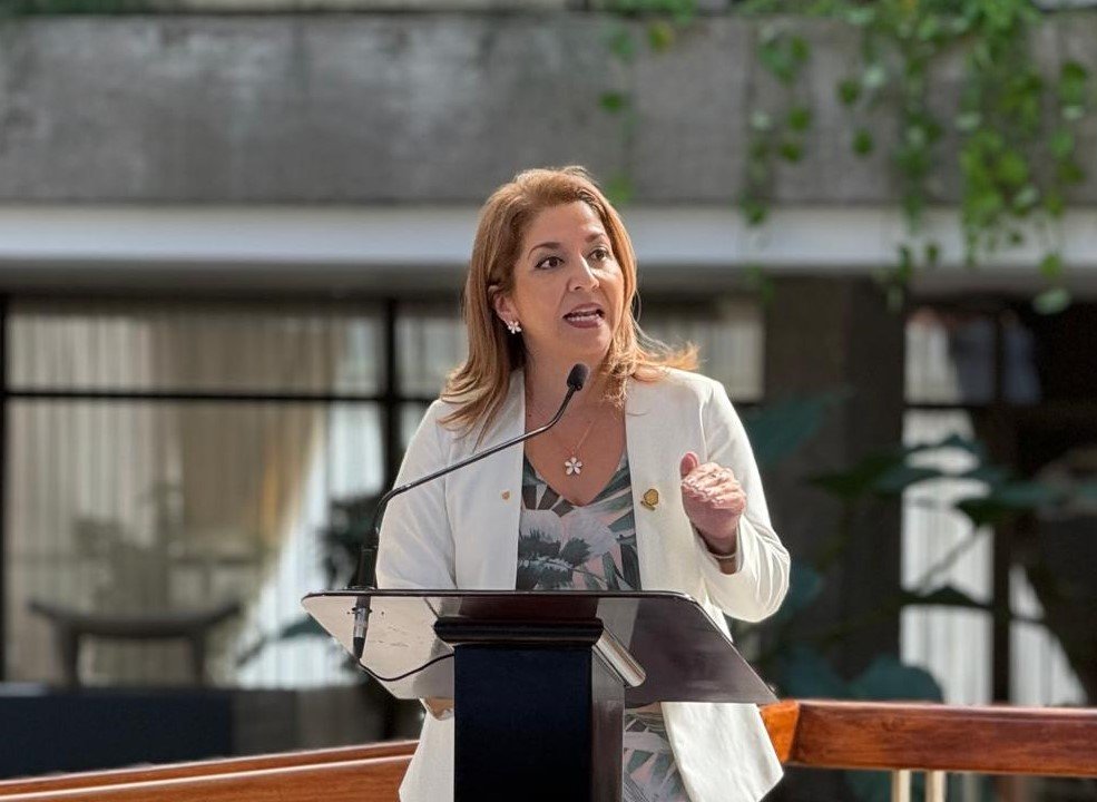 Mary Munive le responde muy duro a Jafet Soto