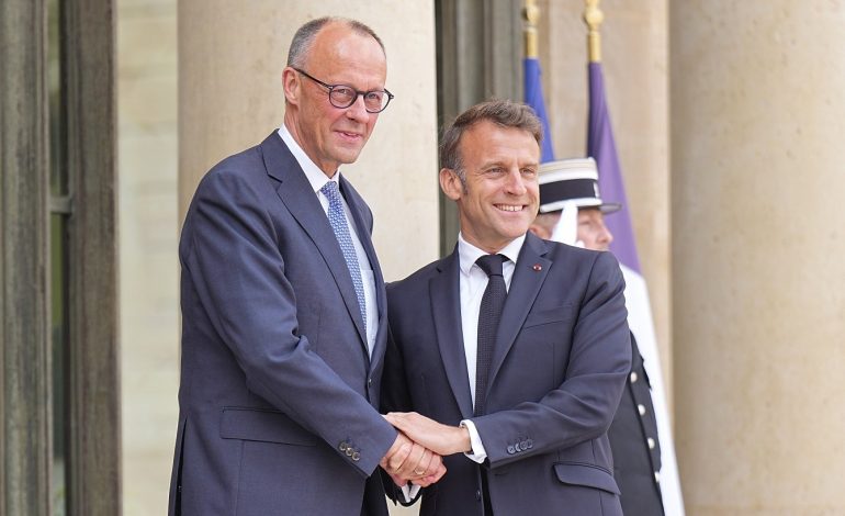 Merz y Macron buscan un ‘nuevo inicio’ para la relación franco-alemana.