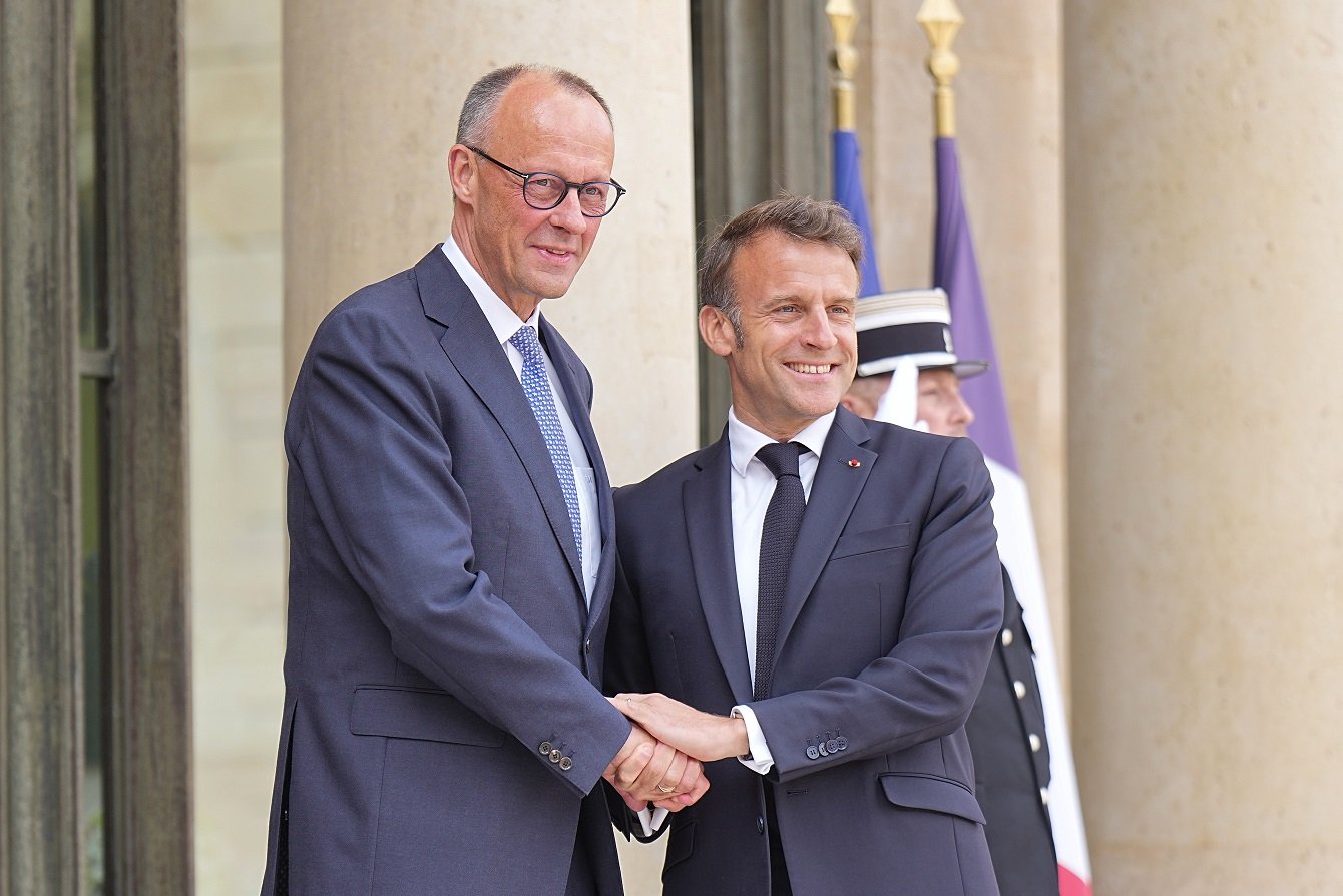 Merz y Macron buscan un ‘nuevo inicio’ para la relación franco-alemana.