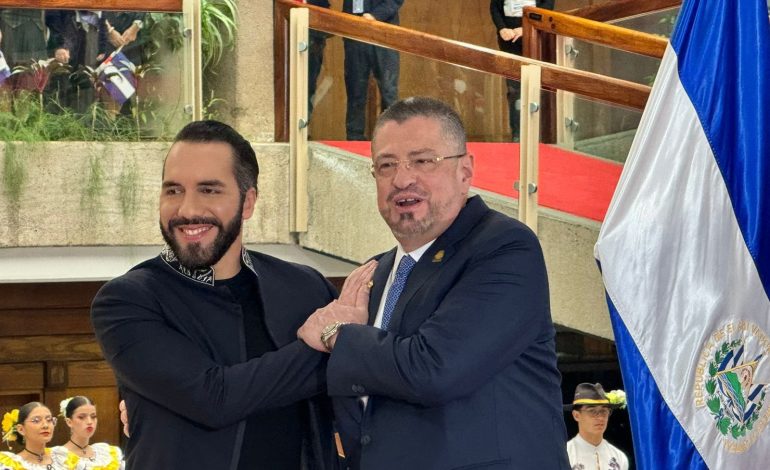 Chaves agradece el respaldo de Bent en la reciente construcción de la prisión en Costa Rica.