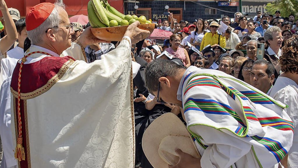 Euforia en la nación que acoge a Leo XIV.