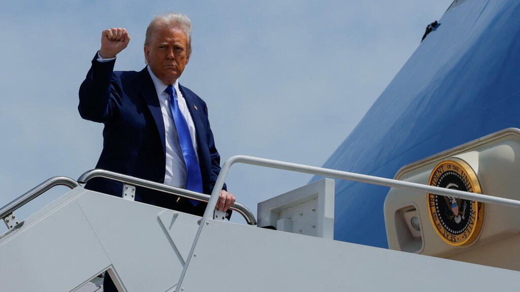 Trump inicia su gira de golf por tres países: ¿cuál es el objetivo de su viaje?