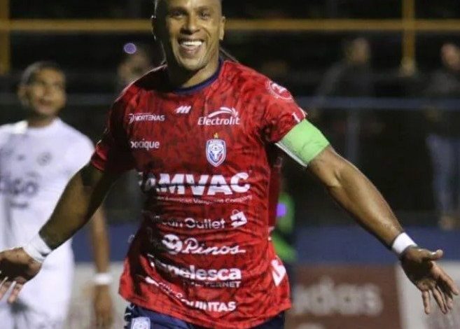 Jonathan McDonald se despide de San Carlos