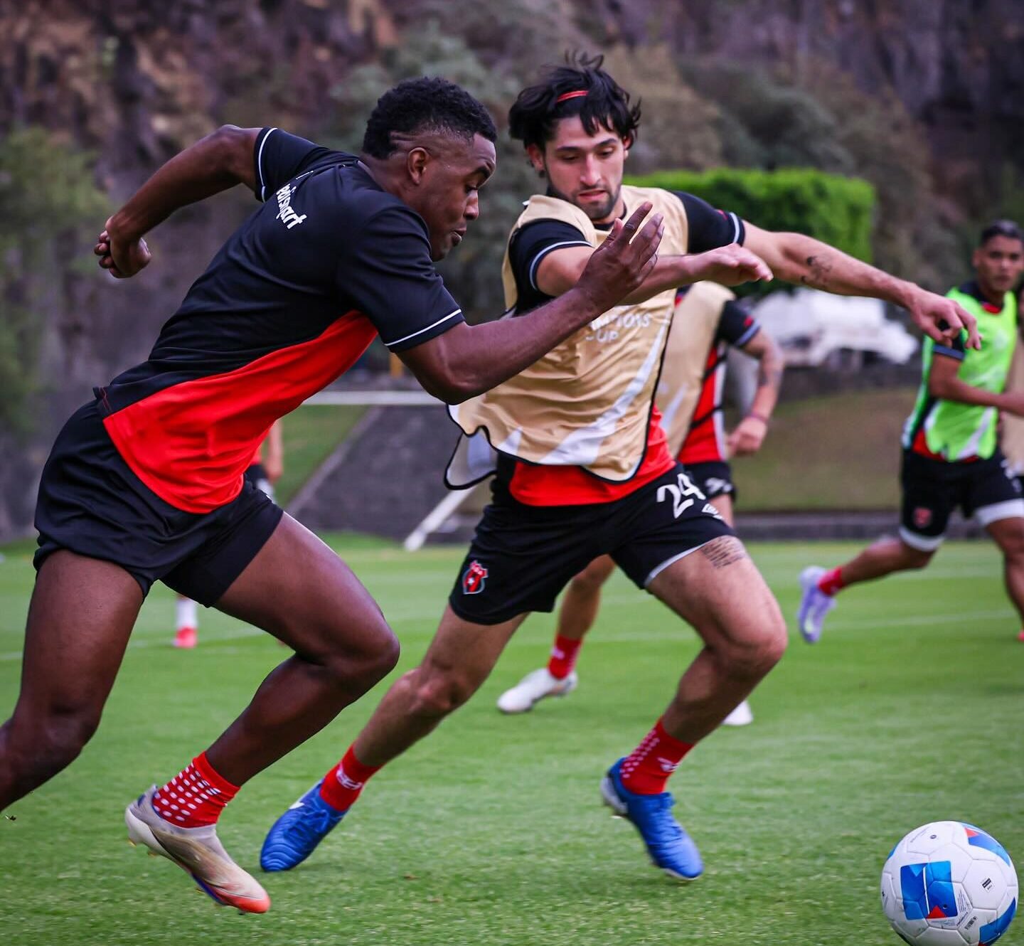 ¿Y Joel Campbell? La alineación de Alajuelense para la ida de semifinales ante Puntarenas FC