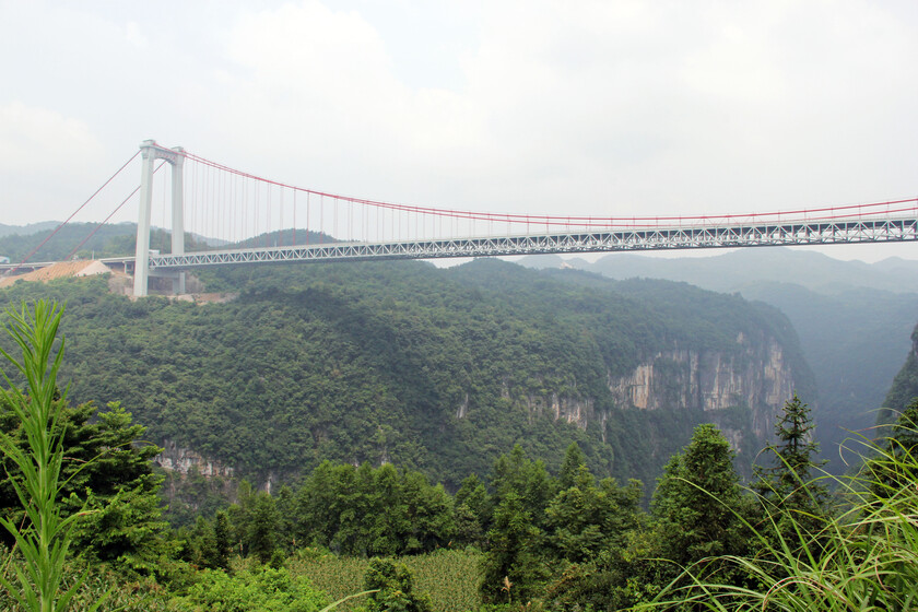 Rewrite:China quería ser la reina de los trenes de alta velocidad. Entonces construyó los puentes más largos del mundo