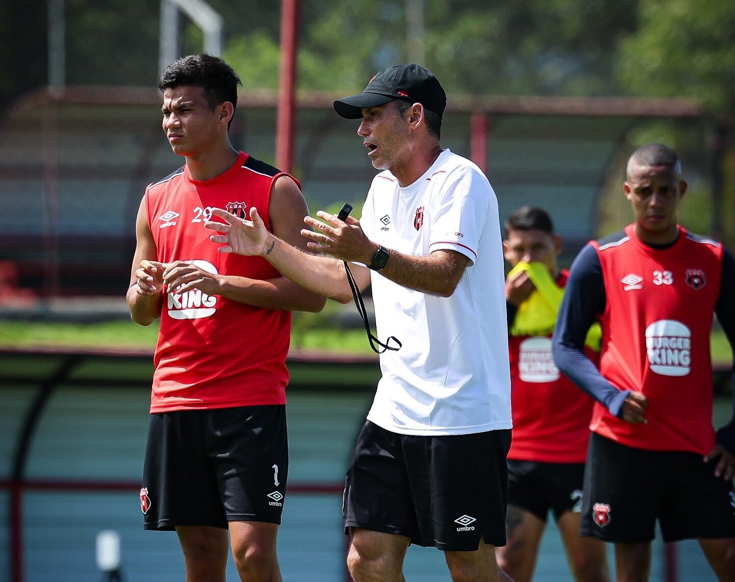 ¿Por qué Alajuelense se toma el mercado de fichajes con calma? Le tenemos la respuesta