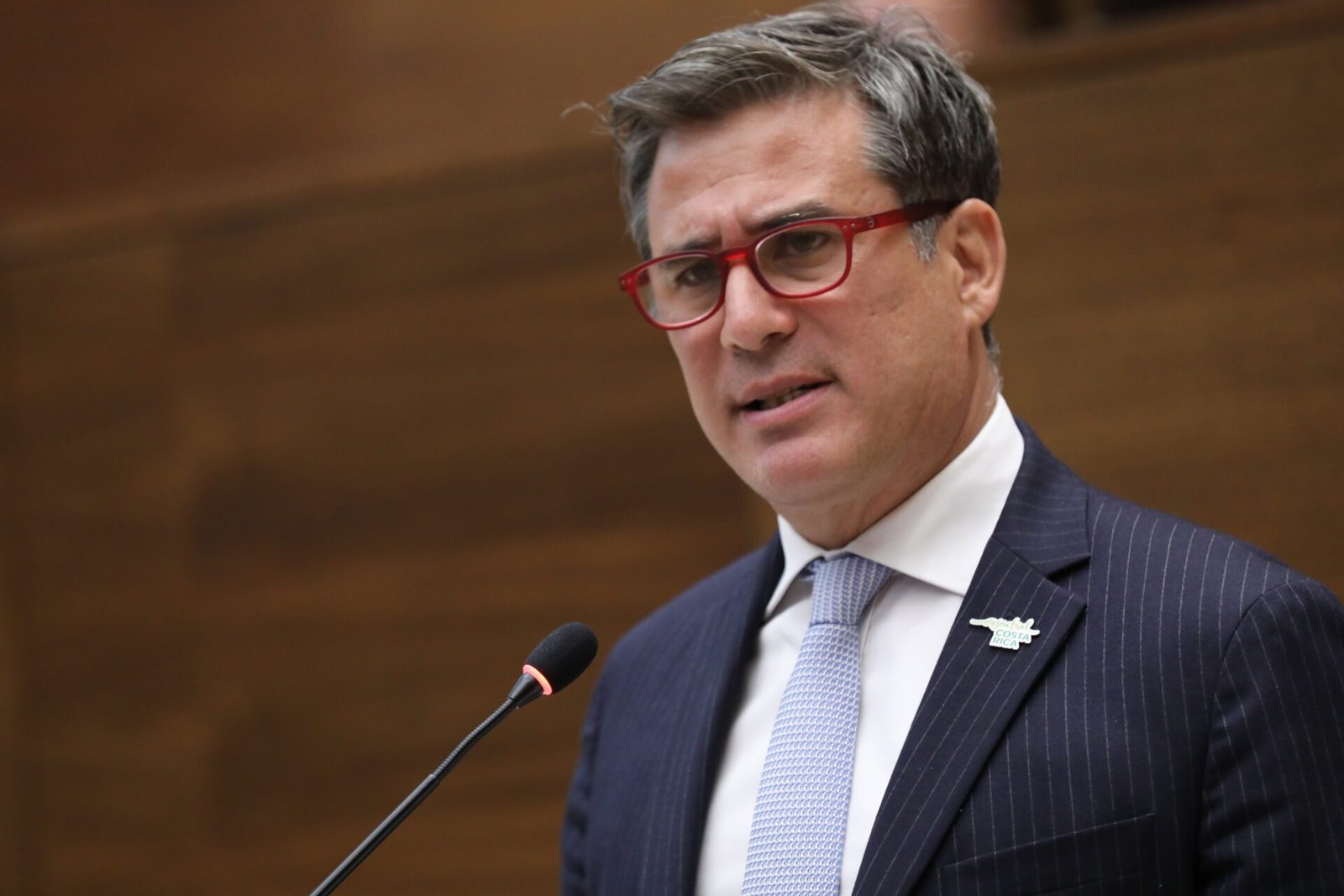 Ministro de Comercio Exterior al Frente Broad: se esfuerzan por producir miseria

 – La nación