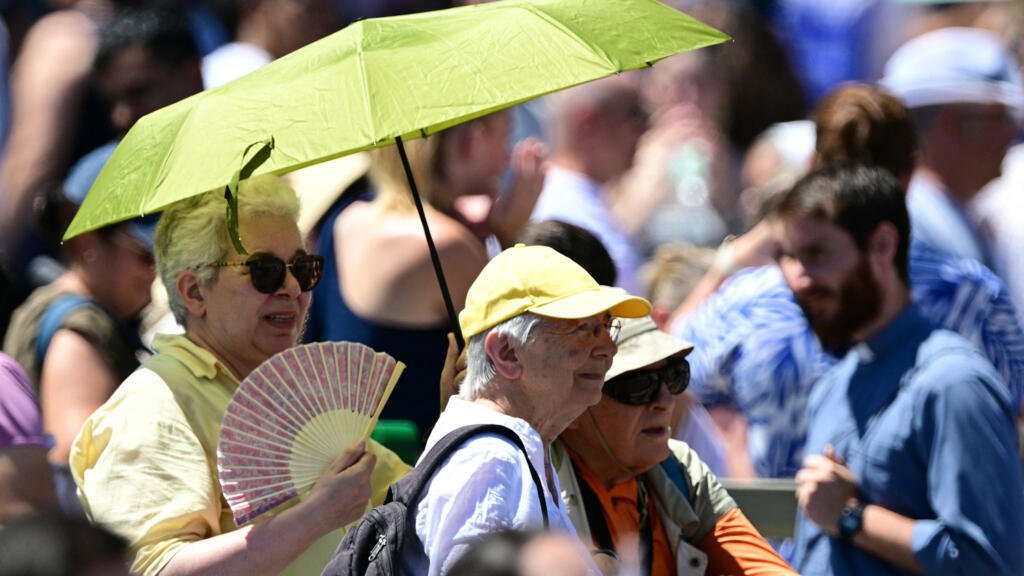 La temperatura excede los 40 ° C en medio de una intensa onda de calor

 – La nación
