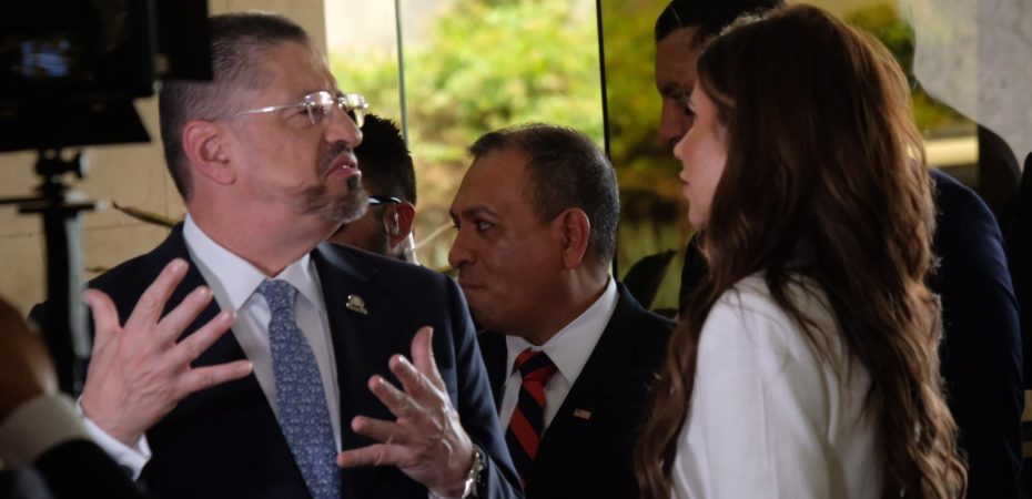 Chaves se niega conectado a Celso Gamboa y está separado de un video que sugiere una visita

 – La nación