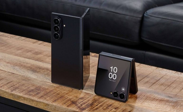 El nuevo Samsung son tres teléfonos plegables. En su tienda oficial ya es más barato e incluso con una cubierta de regalo
– La nación