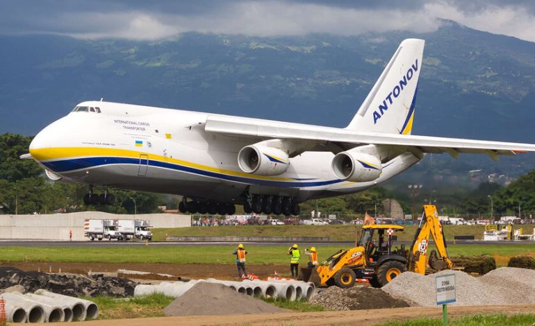El mítico AN-124 había sido atrapado durante años y ahora está volando de nuevo

 – La nación