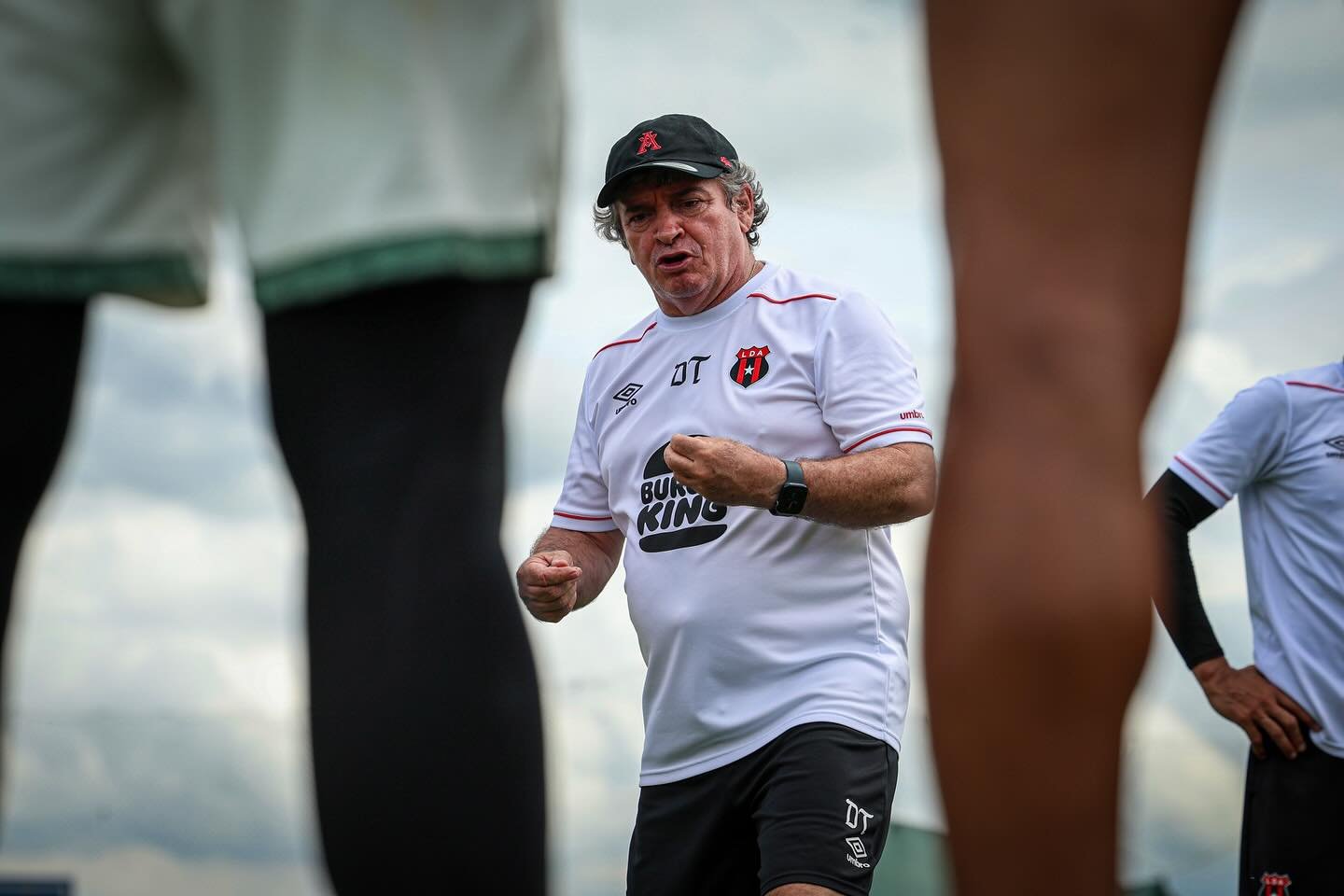 Alajuelense está cerca de anunciar un refuerzo más – La nación