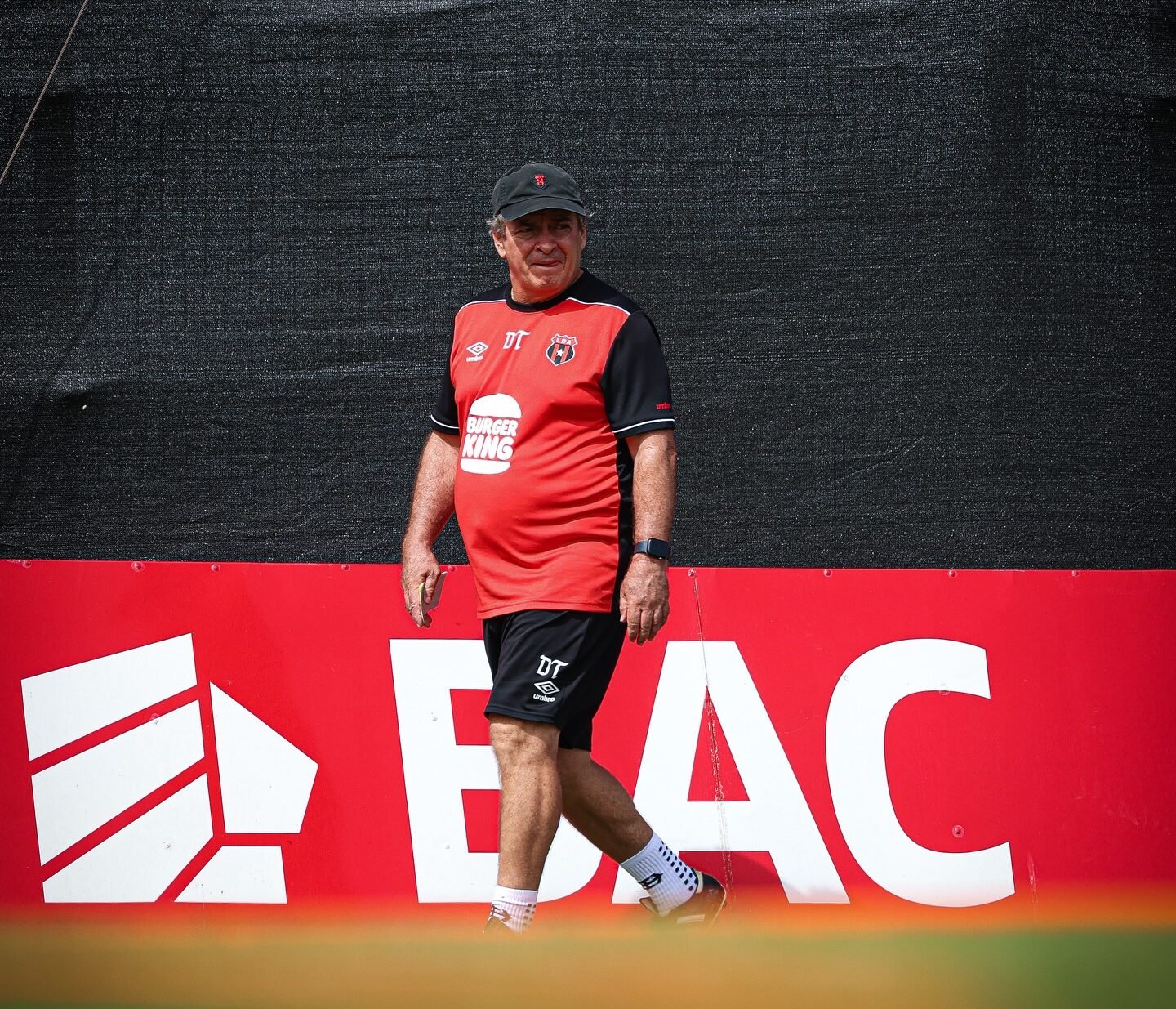 Estas son las tres ausencias de Alajuelense en la gira por México – La nación