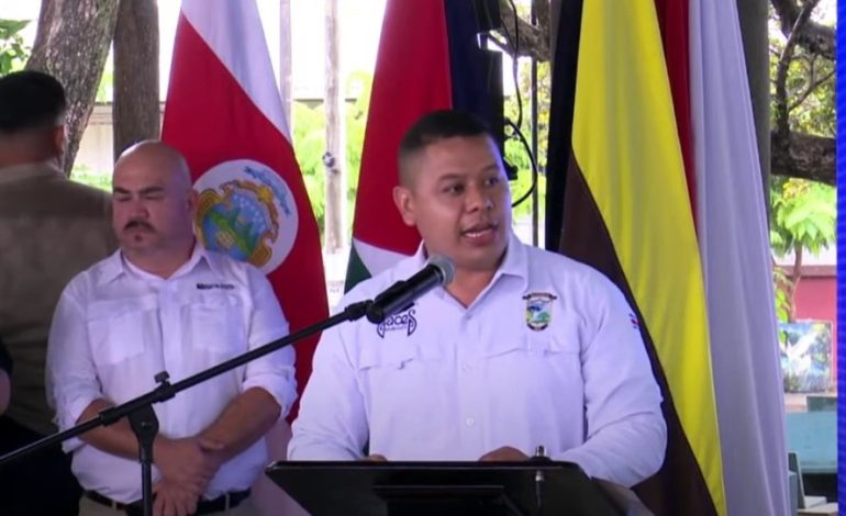 Alcalde de Bagaces que renunció a PLP brinda soporte a Rodrigo Chaves
– La nación