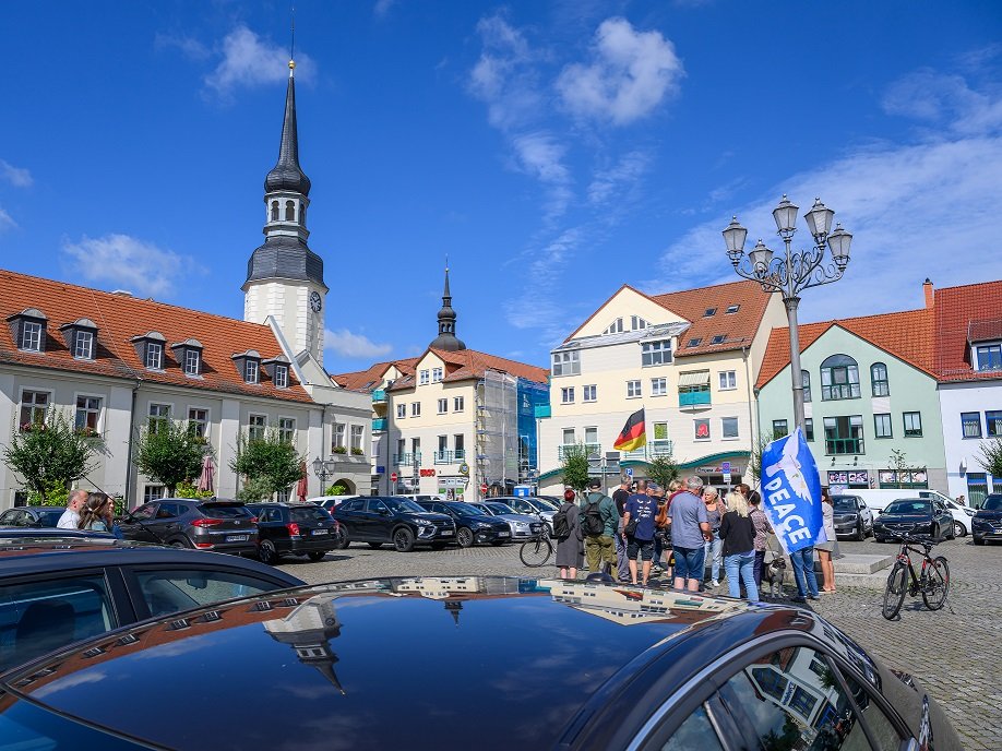 El alcalde está peleando ultra -derecho en el pequeño pueblo de Alemania Oriental

 – La nación
