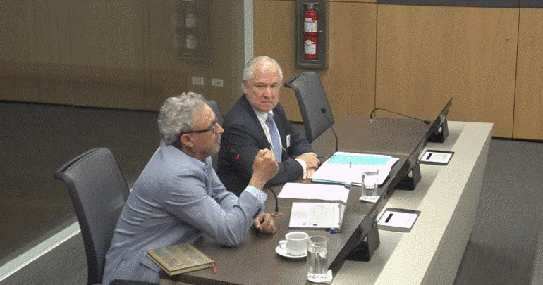 El director que el gobierno nombró dedos en BN renunció 5 días después debido a posibles conflictos de intereses; no tiene experiencia en bancos
– La nación