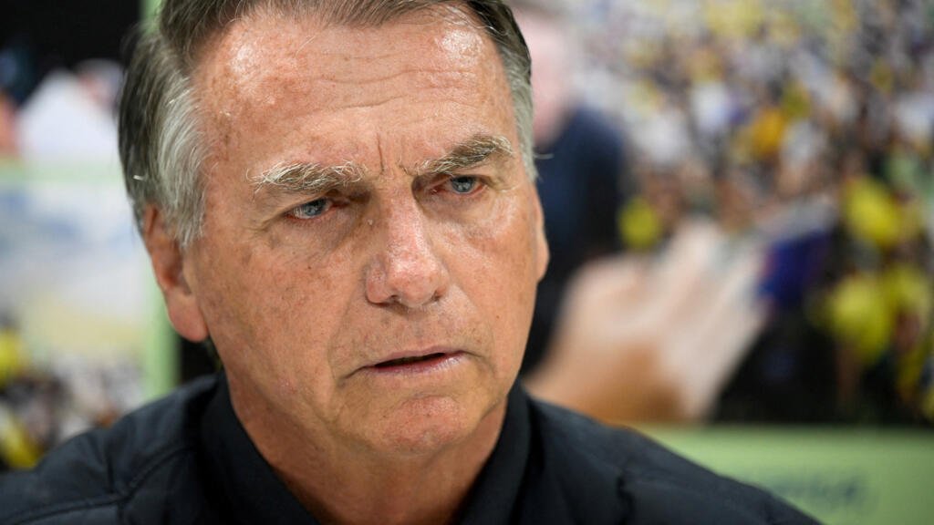 La Corte Suprema de Brasil, por el momento, saca el arresto del ex presidente Jair Bolsonaro

 – La nación