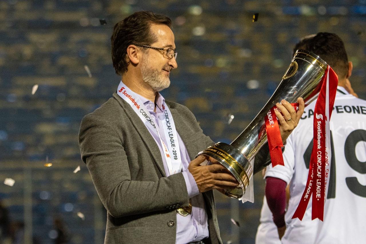 Saprissa inicia su camino internacional y su presidente lanza una confesión inesperada – La nación