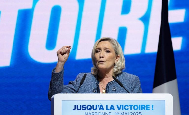 La policía registra la sede de la fiesta de Le Pen para sospechosos de financiación irregular

 – La nación