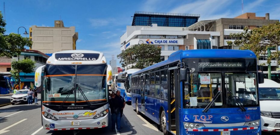 Plan de Advanza en el Congreso para eliminar los boletos y las monedas en los autobuses

 – La nación