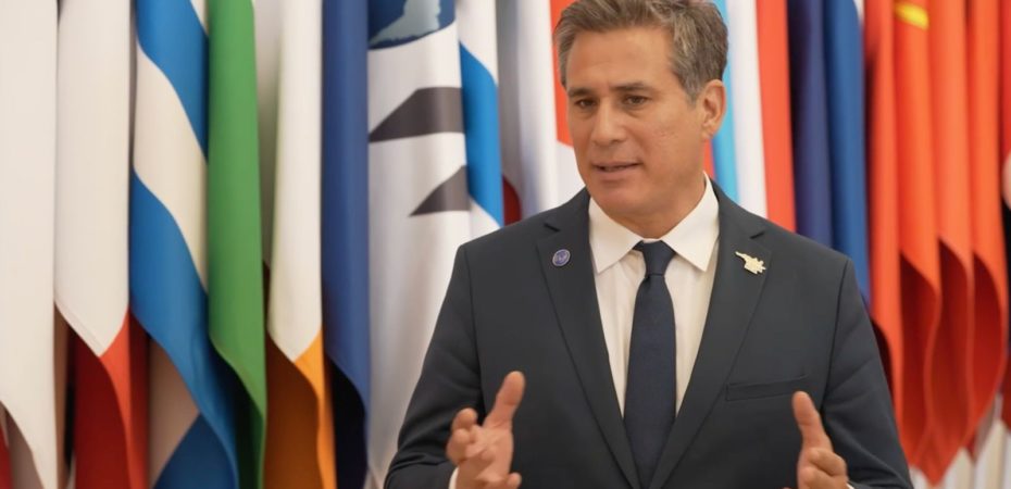 Manuel Tovar: Frente Amplio planea producir misera

 – La nación