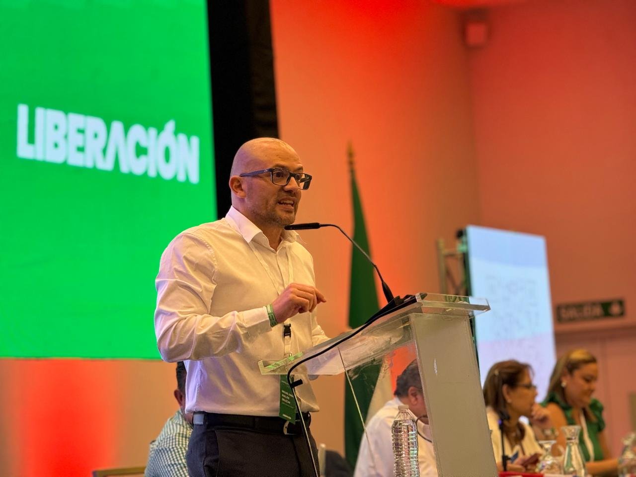 Guillén comienza desesperadamente para que los miembros de la reunión de San Ramón celebren una reunión cantonal del PLN

 – La nación