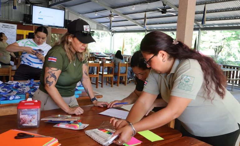 Costa Rica impulsa la igualdad de género en la protección marina
– La nación