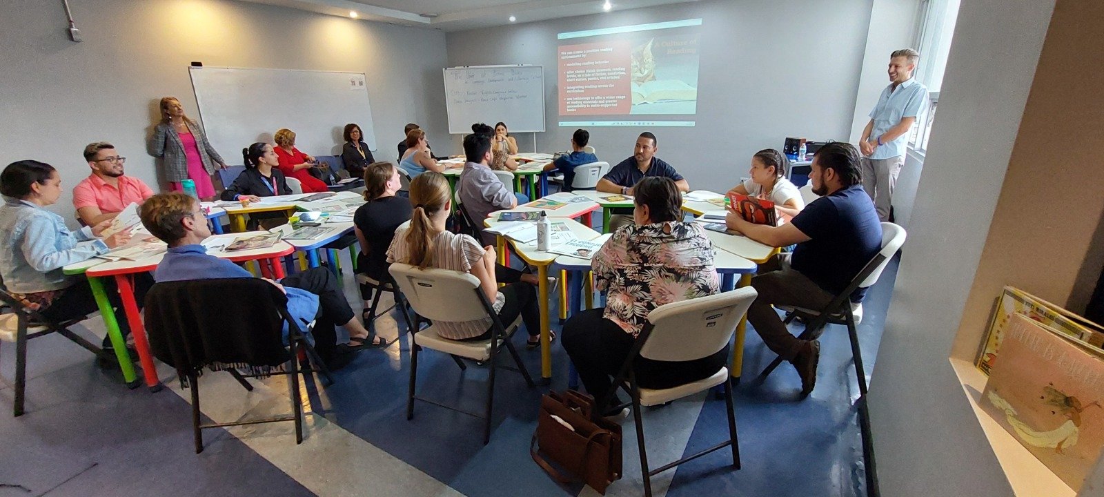 NCTE invita a los profesores de inglés a formar parte de la reunión principal del país para la capacitación y actualización profesional.

 – La nacion