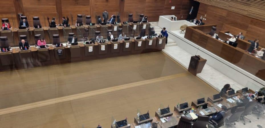7 círculos municipales, 2 resentos y solo 3 sugerencias votadas: por lo tanto, la tercera reunión de vía fija hoy 4-3 equipos

 – La nación