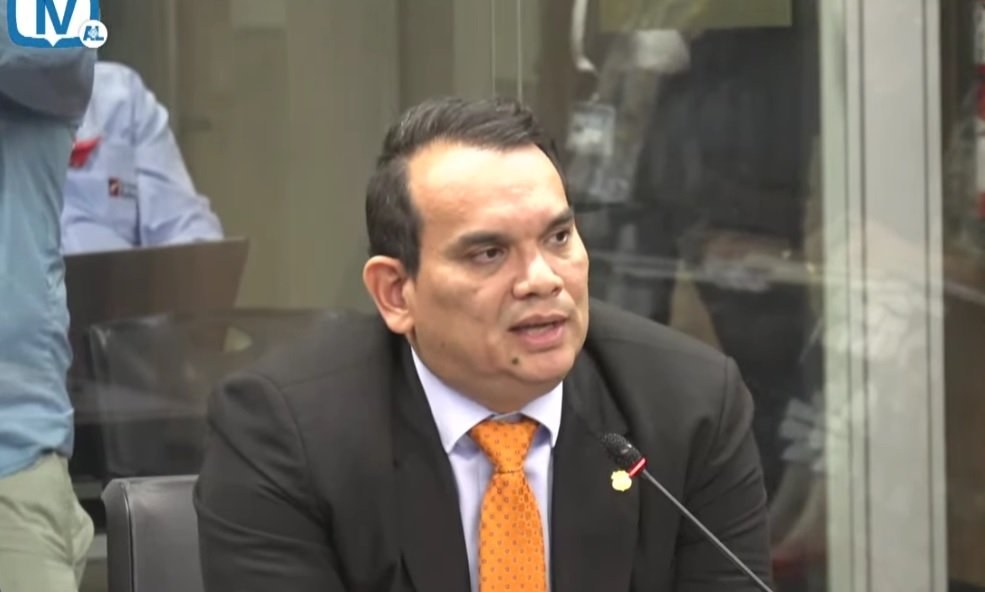 El director de OIJ señala que el ministro Campos le dijo a Selso Gamboa porque era “el jefe” en ese momento ”

 – La nación