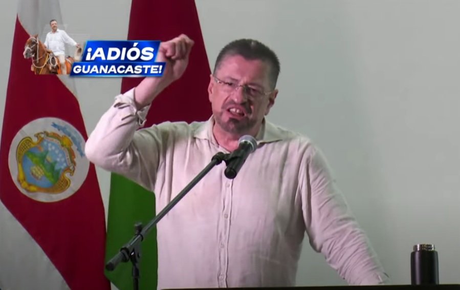 Chaves le pide a Dios que el próximo presidente continúe su proyecto político. 

 – La nación