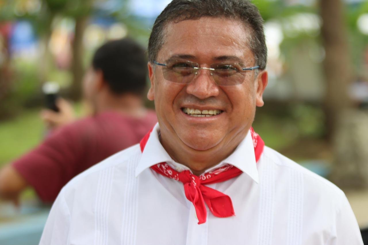 Mendoza justifica el grito de los delegados en su ferocidad y su guanacasteco

 – La nación