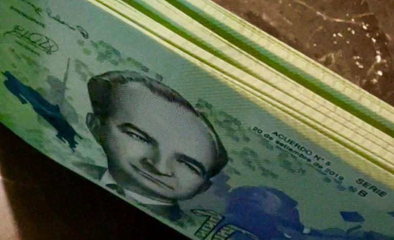 Costa Rica lleva a los gastos a los salarios públicos en la OCDE
– La nación