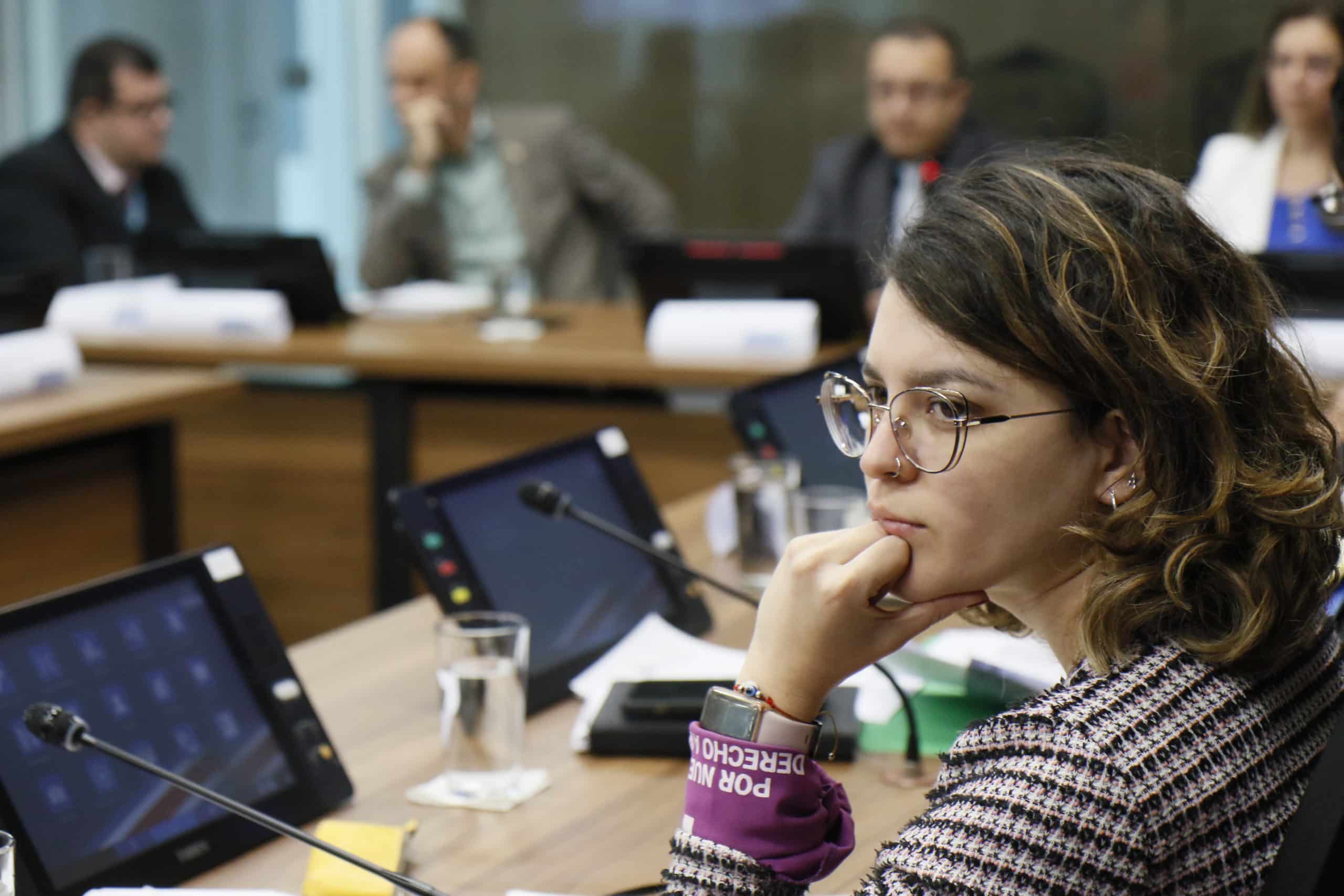 El diputado Frente Amplio requiere

 – La nación