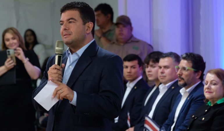 Álvaro Ramos y su liderazgo en PLN
– La nación