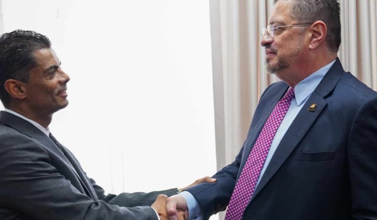 Rodrigo Chaves sembró dudas: “No sabía que el fiscal iba a quitar la visa, ¿o la sabré?”

 – La nación