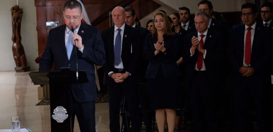 “Se renuncian a controlar”, “respeto” y “sin sorpresa”; Por lo tanto, los alternativos son adecuados para la ruta de salida de la jerarquía 7

 – La nación