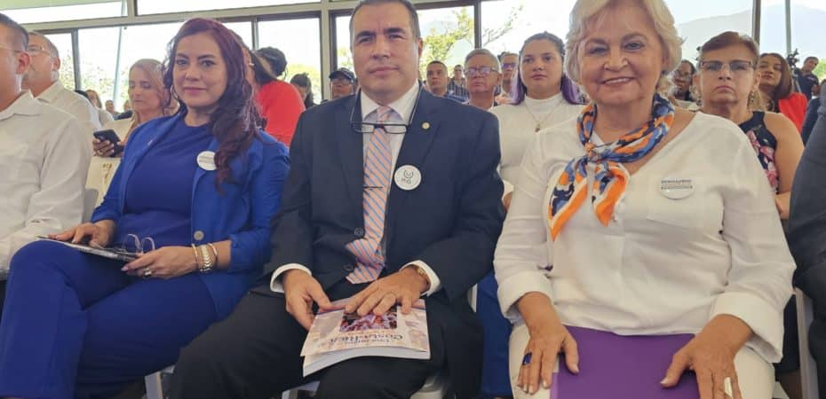Lisbeth Quesada a Vicepresidente

 – La nación