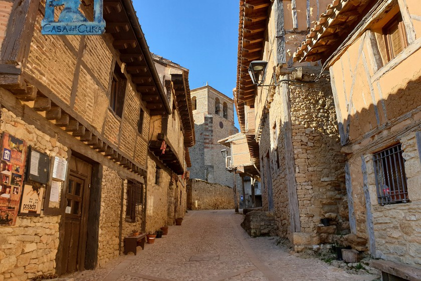 La fiebre del eclipse llenó a Soria y Teruel un año después de la producción

 – La nación