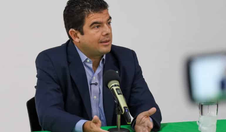 Solo 7 alcaldes en la liberación nacional fueron al llamado del candidato Álvaro Ramos
– La nación