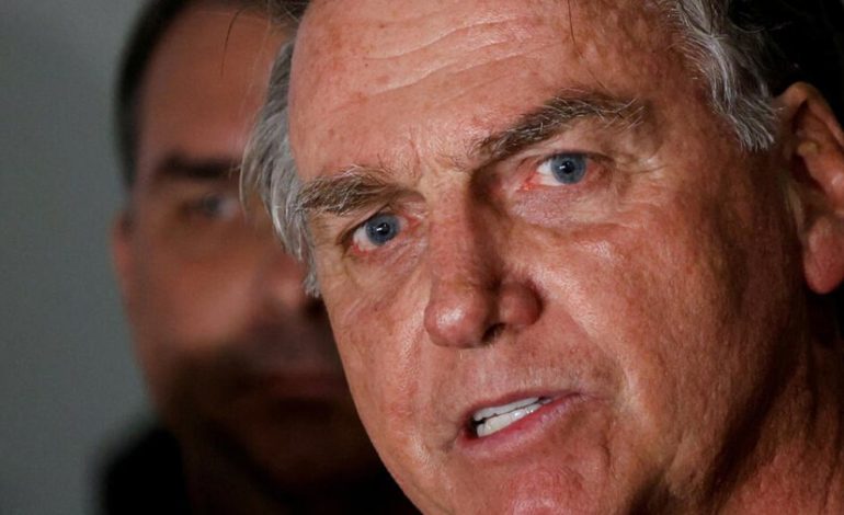 Bolsonaro, el hombre que desafió y puso fin a la democracia como el décimo ex presidente de Brasil para ser arrestado
– La nación