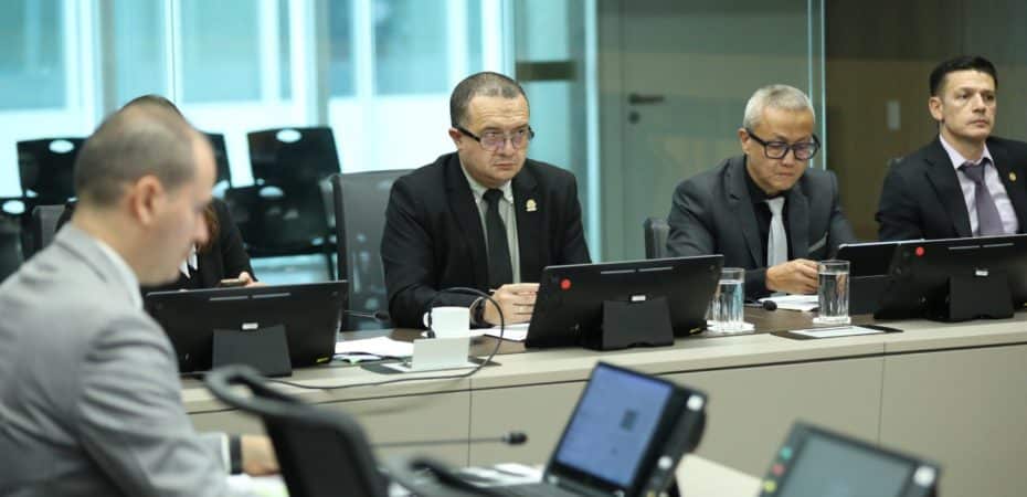 Megacárcel estará “sobre la base del Ministerio de Justicia”, dice la jerarquía; Eran 31,000 metros cuadrados de construcción

 – La nación